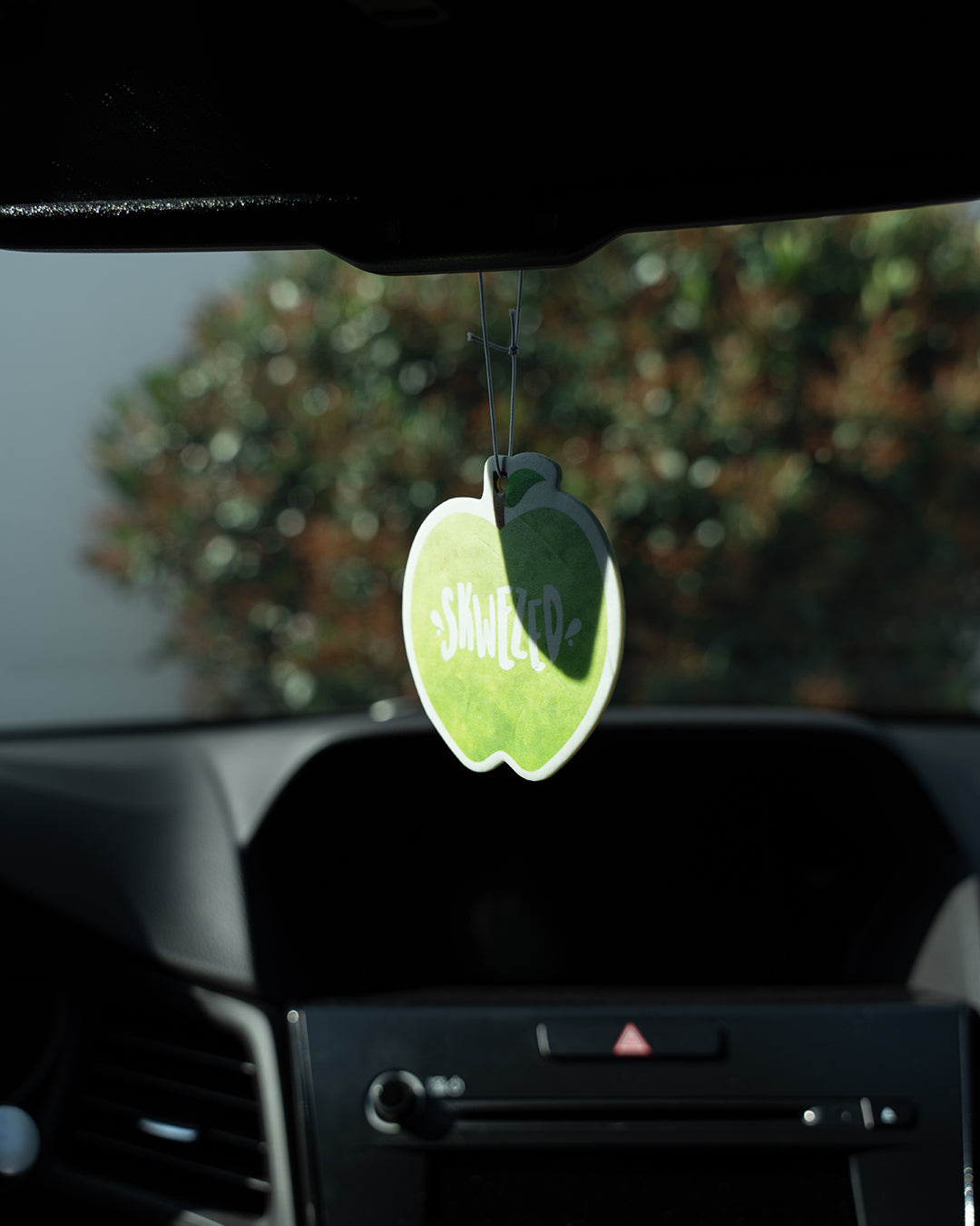 promo - accessories - skwezed logo air freshener - green apple